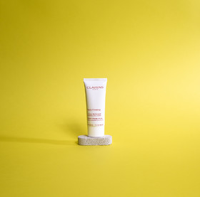 Romain RECHT – Retoucheur Photo Réseaux Sociaux - PARIS - CAMPAGNE CLARINS